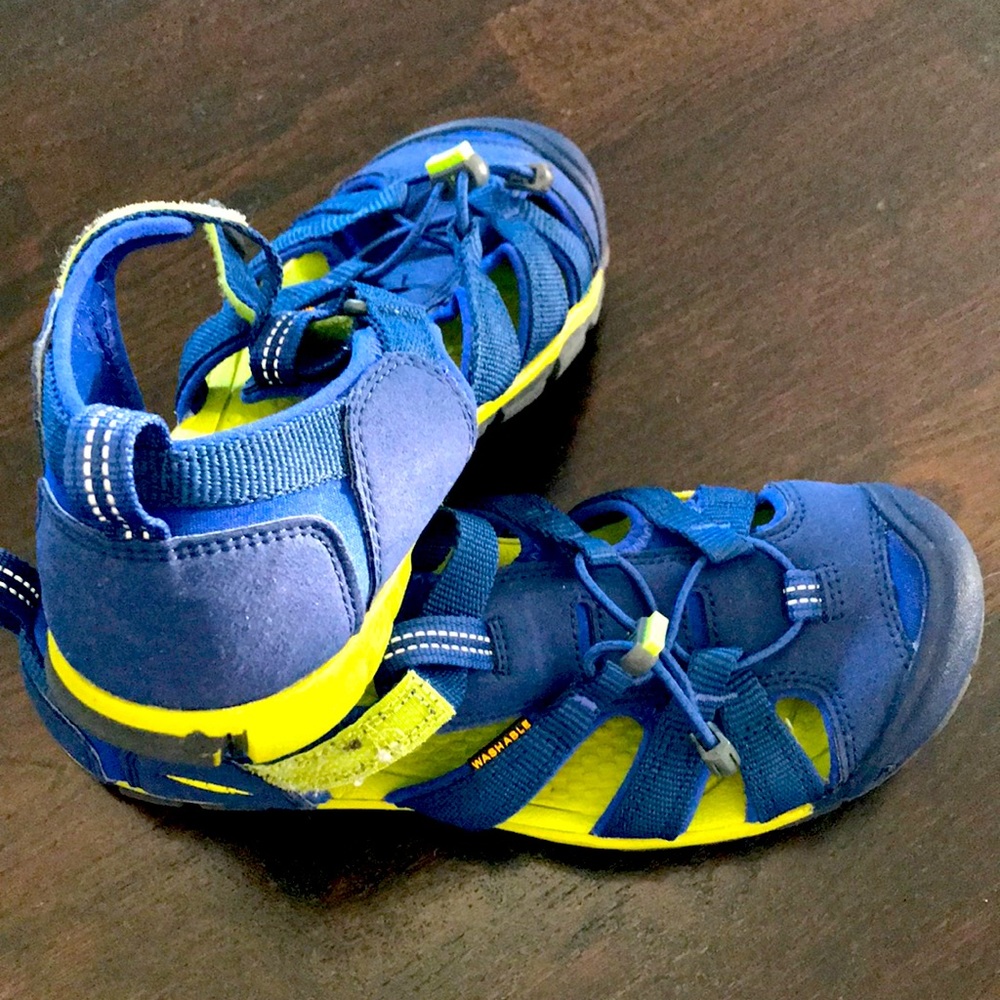 Women’s keen sandals like new size 6